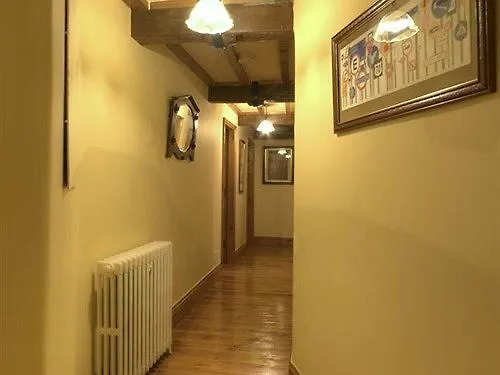 ***  Riverside Bed & Breakfast Bainbridge Великобритания